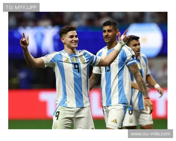 美洲杯历届排名盘点与球队实力对比分析